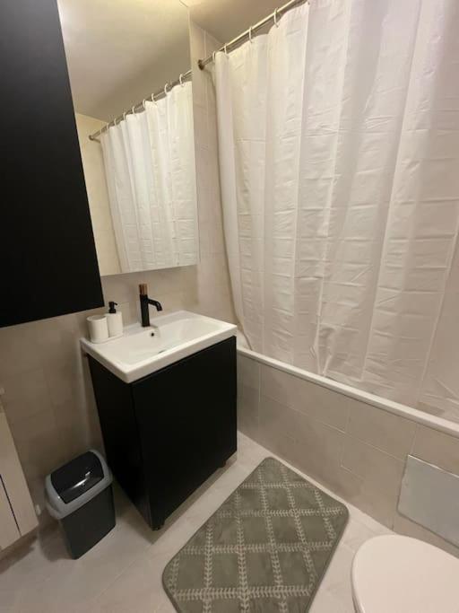 Leni Arena Zagreb Apartment Zewnętrze zdjęcie